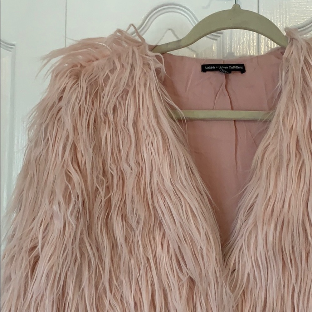 Ladakh x Urban Outfitters Faux Fur Coat Jacket - Picture 4 of 7